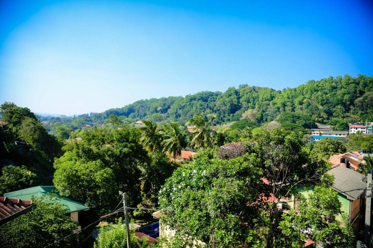 Freedom Lodge, Kandy Exterior foto